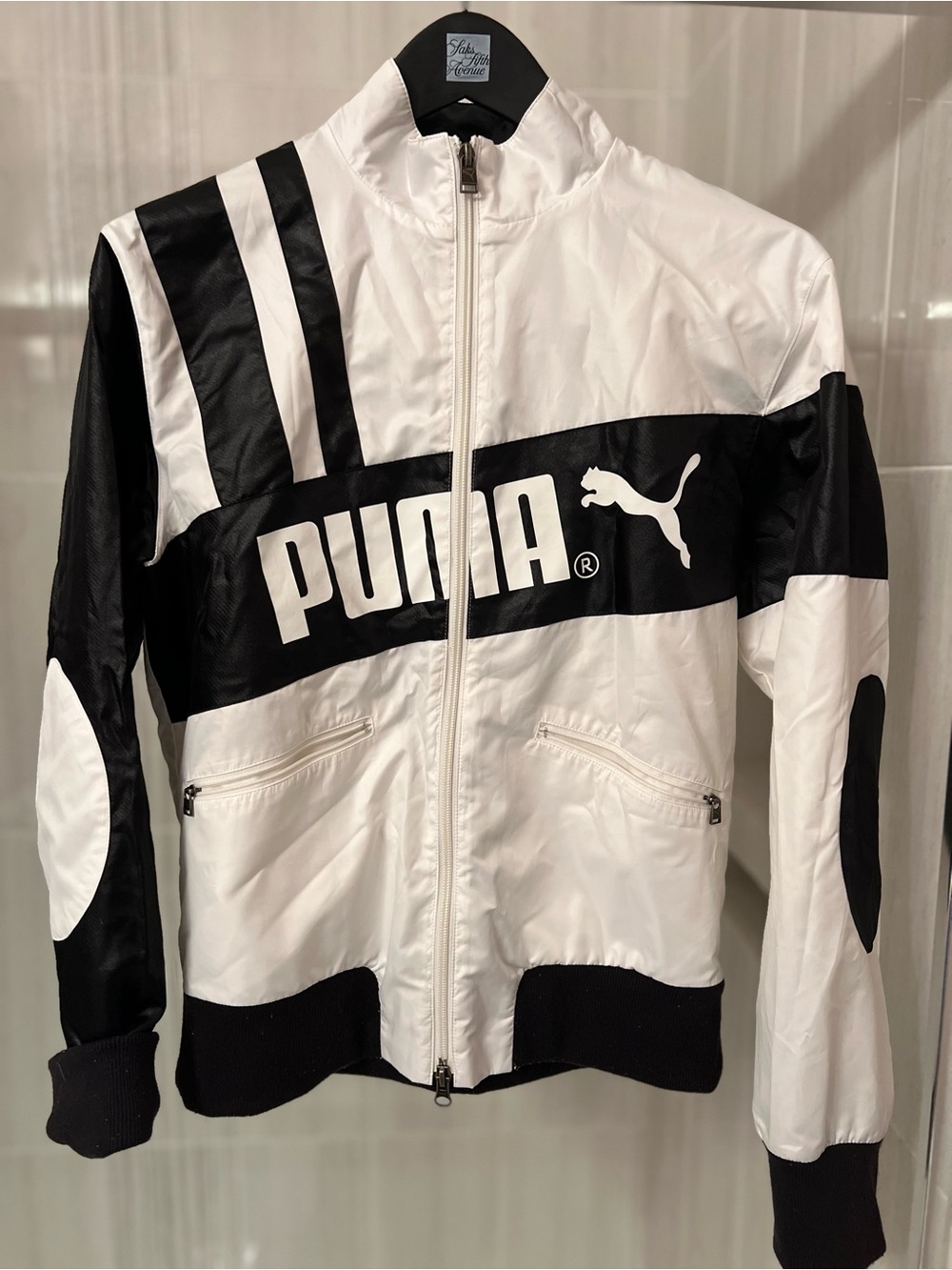 PUMA Black and White Full Zip Track Jacket Windbreaker Women’s S, Logo Athletic.